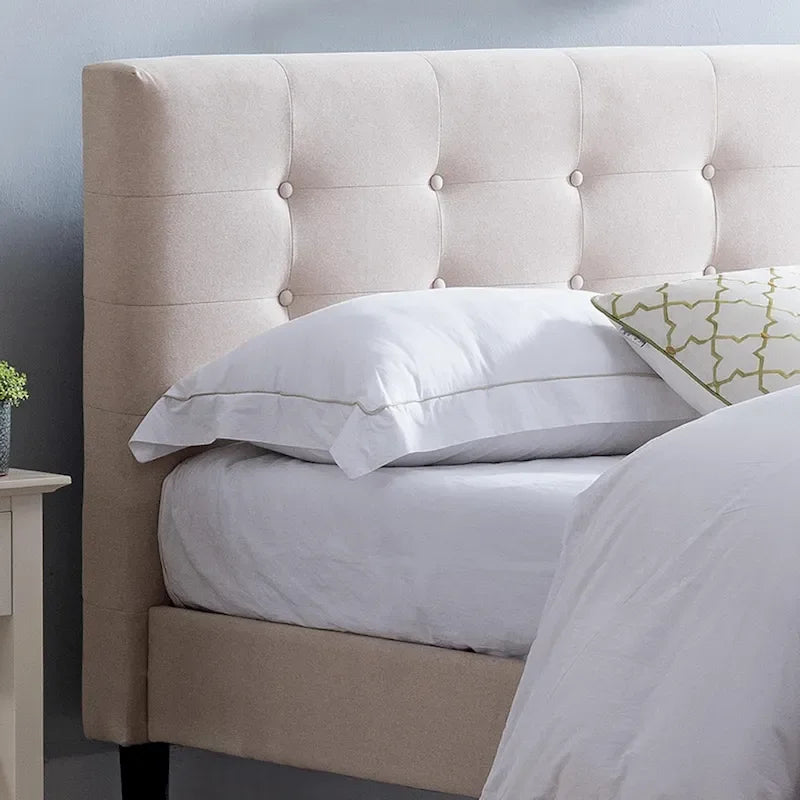 Lit plateforme rembourré Queen size